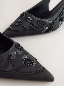 - Forever Comfort satijnen slingbacks met kralen en hakje*Next New