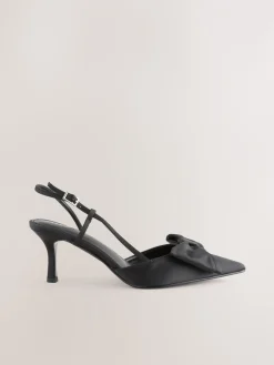 - Forever Comfort® schoenen met strik, hielbandje en spitse neus*Next Discount