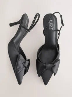 - Forever Comfort® schoenen met strik, hielbandje en spitse neus*Next Discount