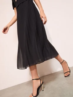 - Button Down 2-In-1 Pleated Dress*Friends Like These Outlet