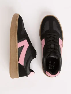 Zwart - Lace Up Retro Gumsole Sports Trainers*Friends Like These Clearance