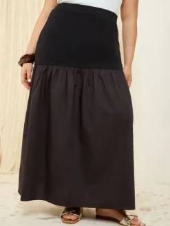 Zwart - Maxi-rok met verlaagde taille*Friends Like These Best