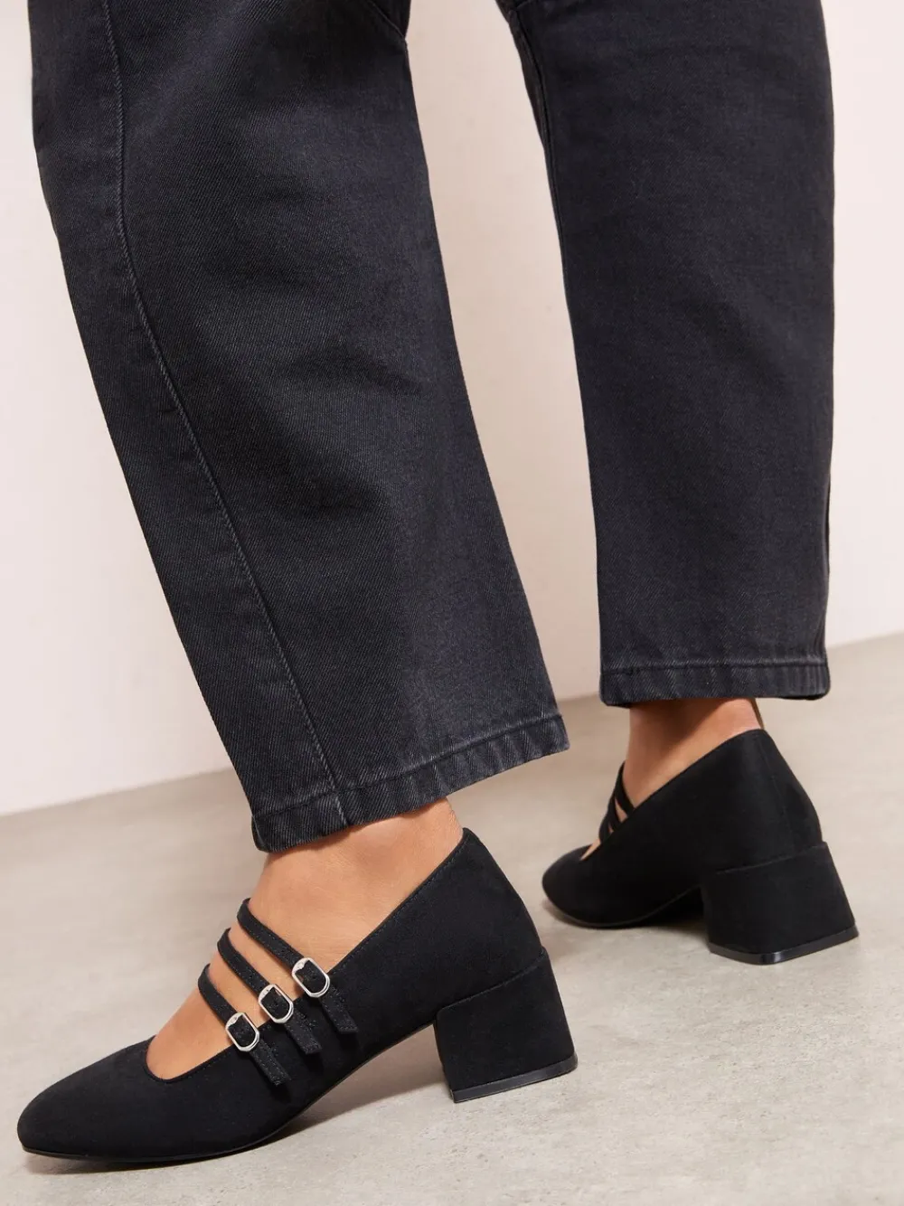 Zwart - Triple Strap Low Block Heel Smart Mary Jane Court Shoes*Friends Like These Best