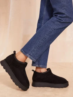 - Cosy Faux Fur Lined Ankle Suede Boots*Friends Like These Clearance