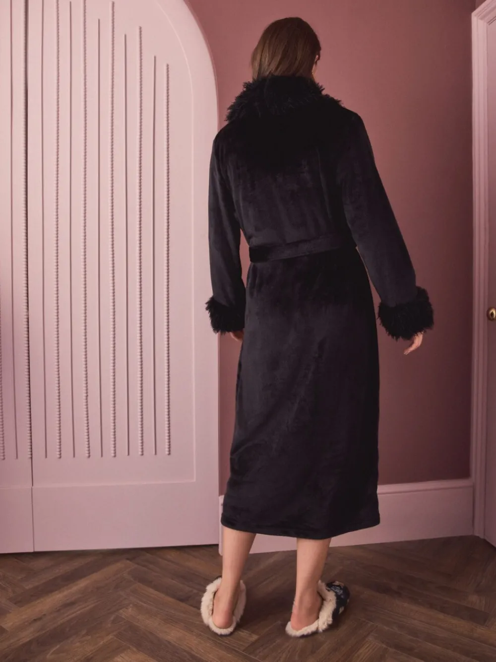 Zwart - Fur Trim Robe*Next Sale