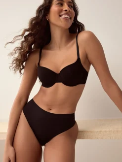 - Geen zichtbare onderbroeklijn comfortabele slips verpakking van 3*Next Online