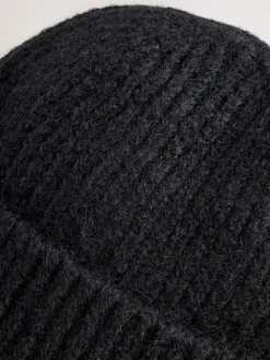 Zwart - Geribbelde beanie-muts met wol*Next Outlet