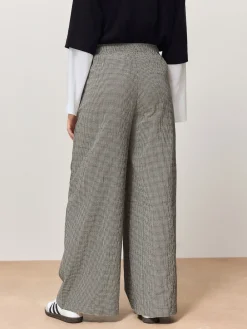 - Gingham Wide Leg Trousers*Next Best