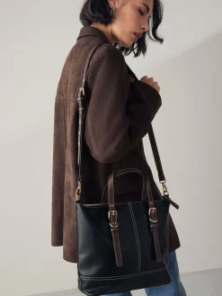 - Handtas met gesp*Next Best