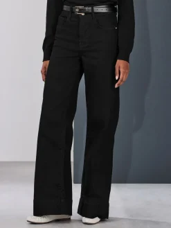 - High Rise stretchy Jeans met wijde pijpen*Next Outlet