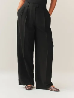 Zwart - Hourglass Wide Leg Tailored Trousers*Next Sale