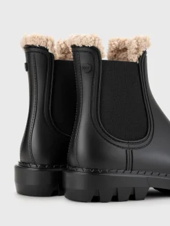 - Rock enkellaarsjes met imitatiebontvoering en enkellengte.*Igor Outlet