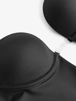 - Ingeklapte body met meerdere bandjes en rugleuning*Next Sale