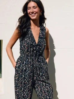 Zwart - Jumpsuit met wijduitlopende pijpen*Next Clearance