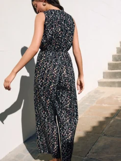 Zwart - Jumpsuit met wijduitlopende pijpen*Next Clearance