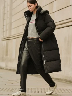 - Lange regenbestendige gewatteerde jas*Next Discount