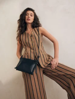 - Leren crossbodytas*Next Sale