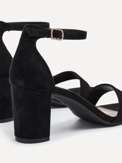 - Franki met blokhak en open neus*Linzi Outlet