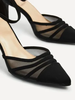 - Serri pumps met naaldhak en mesh in de voorkant*Linzi