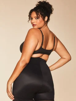 - - Shapewear medium buikcorrigerende short*Lipsy Hot