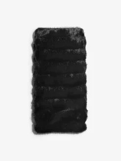 - Faux Fur Scarf*Lipsy Hot