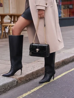 - Medium Chain Shoulder Bag*Lipsy Clearance