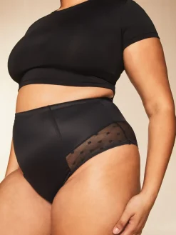 - vormgevende shapewear slip met hoge taille met medium buikcorrectie*Lipsy Best