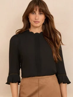 Zwart - 3/4 blouse met uitlopende mouwen*Love & Roses Hot