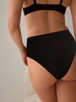 - No VPL Tummy Control Shaping Knickers*Next Online