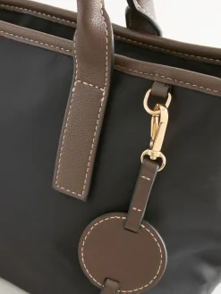 - Nylon crossbodytas*Next Hot