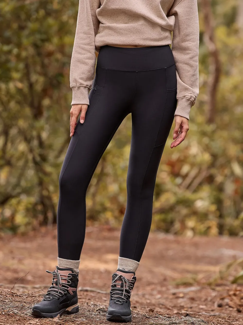 - Outdoor legging met fleecevoering en warme handgreep*Next Best