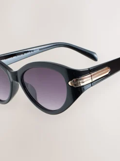 - Ovale zonnebril*Next Clearance