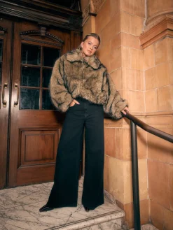 - Palazzo-jeans met hoge taille en wijde pijpen*Next New