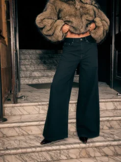 - Palazzo-jeans met hoge taille en wijde pijpen*Next New