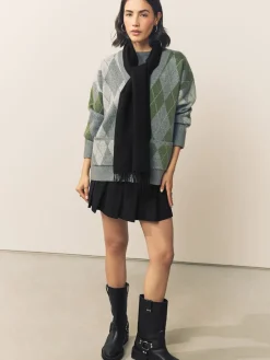 - Premium Made in Italy Midweight Scarf with Containing Wool*Next Online