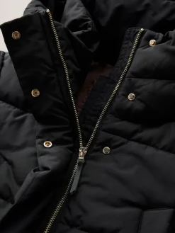 Zwart - Regenbestendige gewatteerde lange jas met capuchon*Next Online