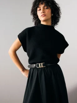 - Reguliere leren riem met opvallende gesp*Next Hot