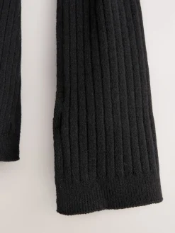 - Ribbed Knit Scarf*Next Online