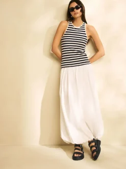 - Sandalen met dikke zool en gesp*Next Hot