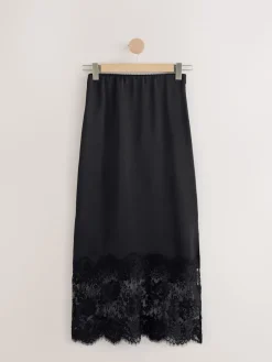 - Satijn Midi-rok met kanten afwerking*Next