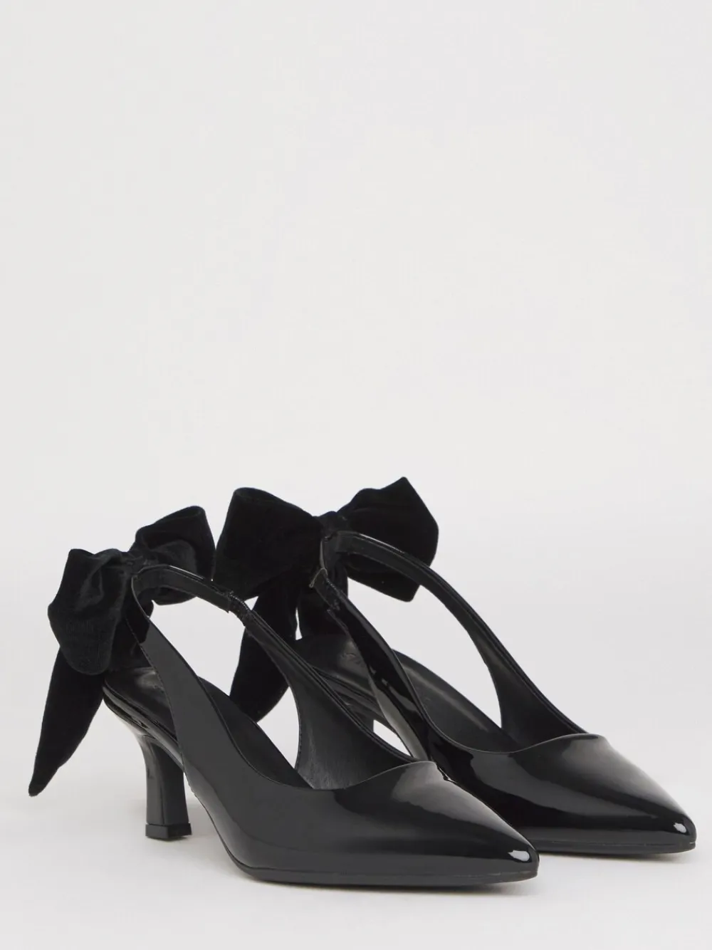 - Back Bow Pointed Toe Heel*Simply Be Hot