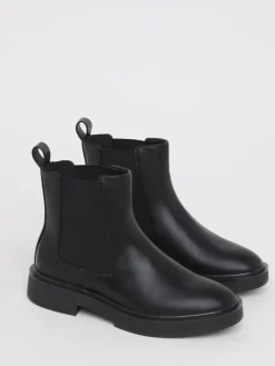 - Classic Chelsea Boots*Simply Be Sale