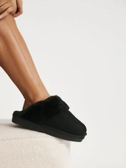 - Faux Fur Lined Suede Mule Slippers*Simply Be Clearance