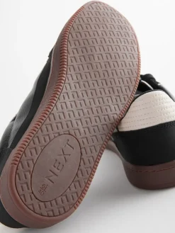 Zwart - Sneaker met veters*Next Online