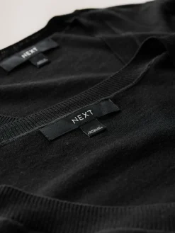 Zwart - Soft Touch V-Neck Cotton Rich Jumpers 2 Pack*Next Sale