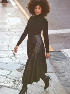 - midaxirok van imitatieleer*Sosandar Sale