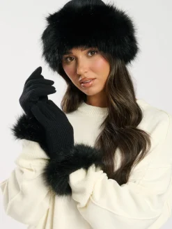 - Faux Fur Hat And Glove Set*South Beach Hot