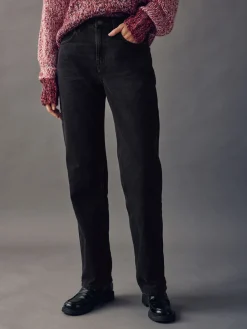 - Straight Leg Jeans*Next Online