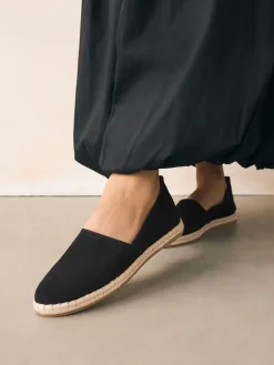 - Suède espadrilles met dichte neus*Next Clearance