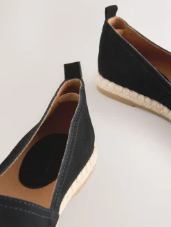 - Suède espadrilles met dichte neus*Next Clearance